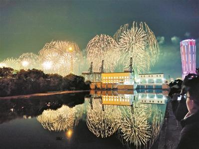 广东各地推出“过年限定版”文化盛宴助群众乐享春节假期(图1)