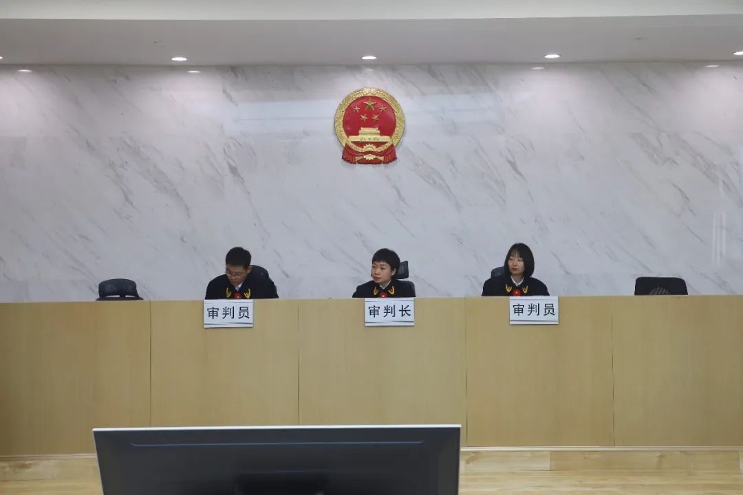 轧制为金属塑形庭审让专利“有形”——最高法知产法庭知识产权宣传周集中公开开庭首案开审(图1)