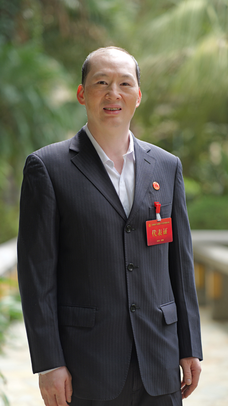 全国劳动模范徐成东：百“炼”成才铸就匠心(图1)