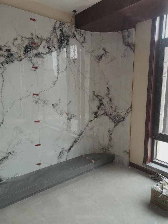 花岗岩石材线条加工：开槽拉丝门套线条加工(图1)