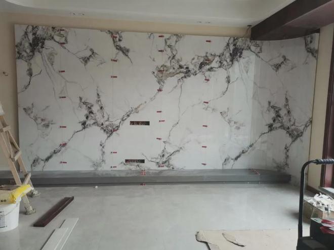 花岗岩石材线条加工：开槽拉丝门套线条加工(图2)