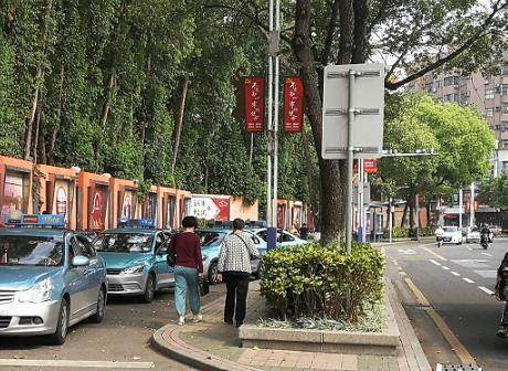 出口跳水、GDP增量为负！这个特大城市难了！(图3)