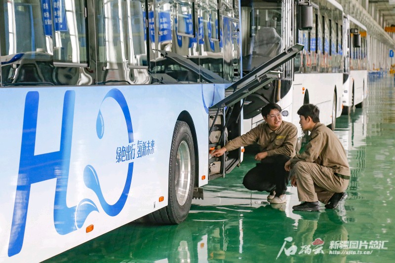 “新”潮涌动量质齐升——工业增长动力强劲的背后(图2)