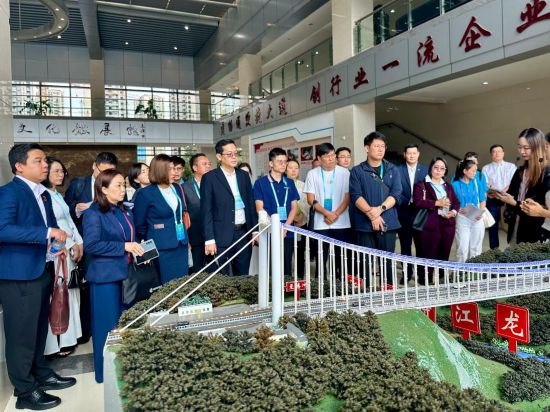 交朋友、寻合作、促发展——记澜湄国家青年企业家论坛(图2)