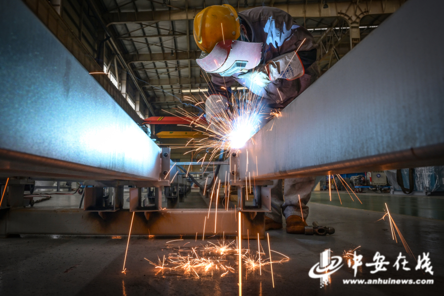 中安观察｜在“双招双引”赋能下安徽新增规上工业企业有何特点？(图1)