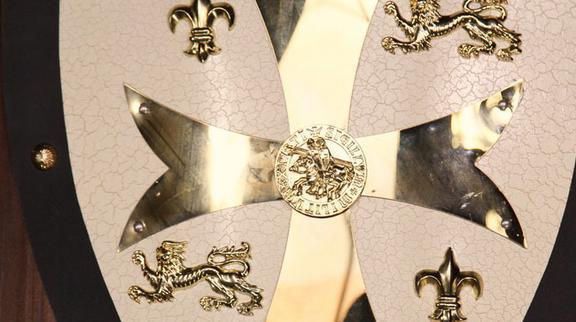 在东弗兰克王国冶炼技术是否依赖传统有没有自主创新和改进？(图7)