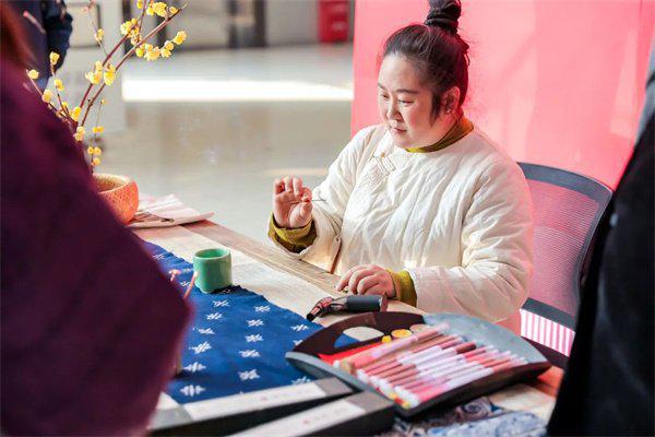 天津市广顺源机械制造有限公司取得一种阀门金属件加工用定位装置专利方便对阀门进行快速上下料和定位(图8)