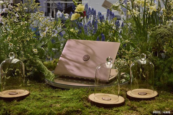 华硕灵耀艺术家全球巡展以科技和艺术探索无限美学触感(图11)