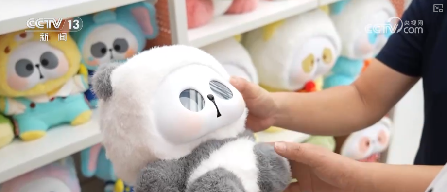 从10版到30版数智革新！“AI+国潮”打造现象级潮玩IP传统文化走向新高度(图6)