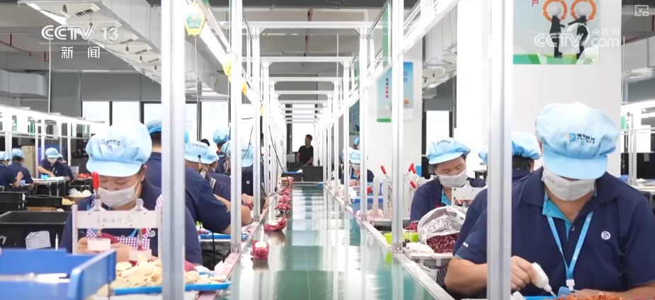 从10版到30版数智革新！“AI+国潮”打造现象级潮玩IP传统文化走向新高度(图13)