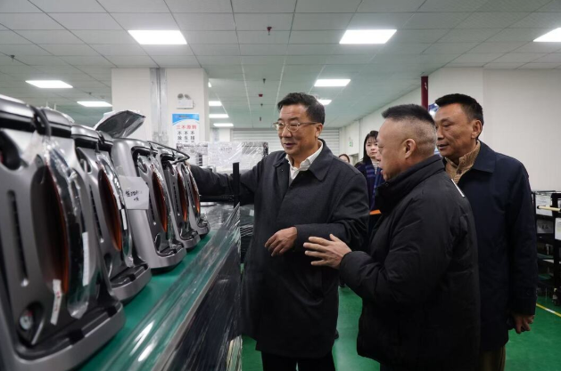 深化党建赋能激活发展动能——自贸区郴州片区、高新区扎实推进新兴领域“两个覆盖”走深走实(图1)