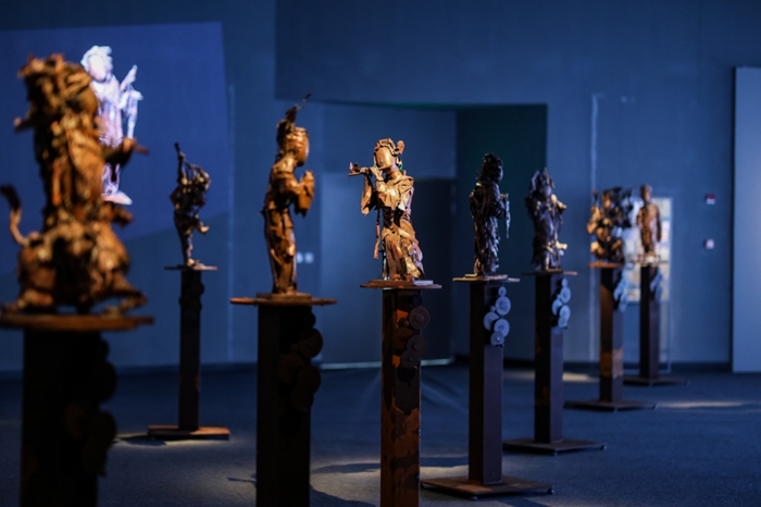 “美美与共：集——第60届威尼斯双年展中国馆作品展（上海站）”开幕(图8)